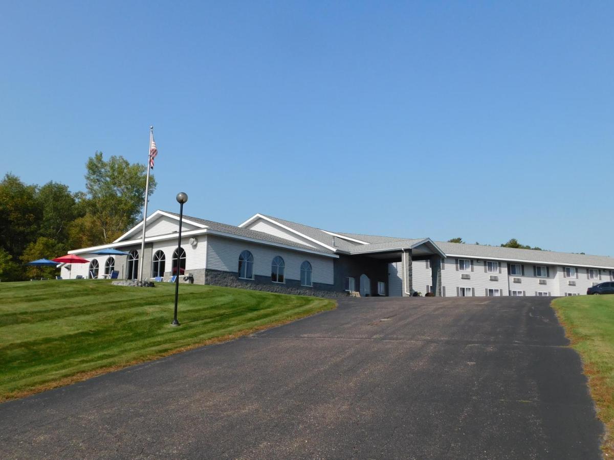 Northwoods Best Inn - Chetek Exterior photo