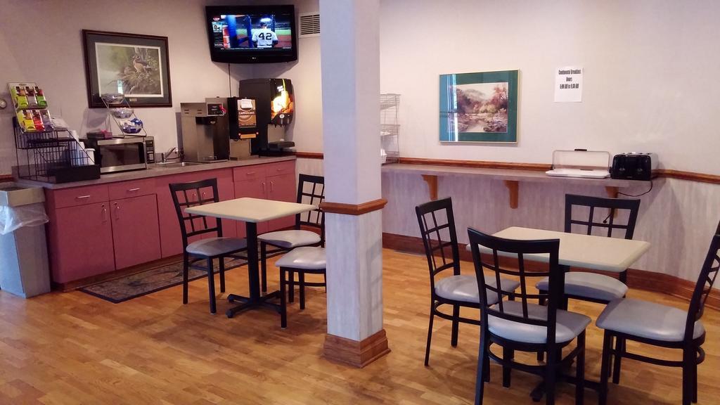Northwoods Best Inn - Chetek Exterior photo